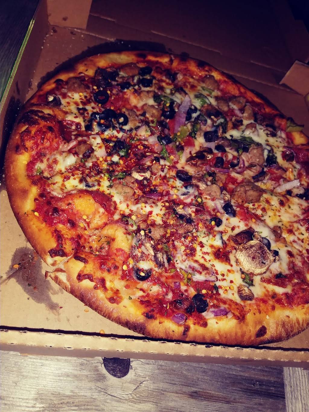 House Of Pizza | restaurant | 2620 S Presa St, San Antonio, TX 78210, USA | 2109982634 OR +1 210-998-2634