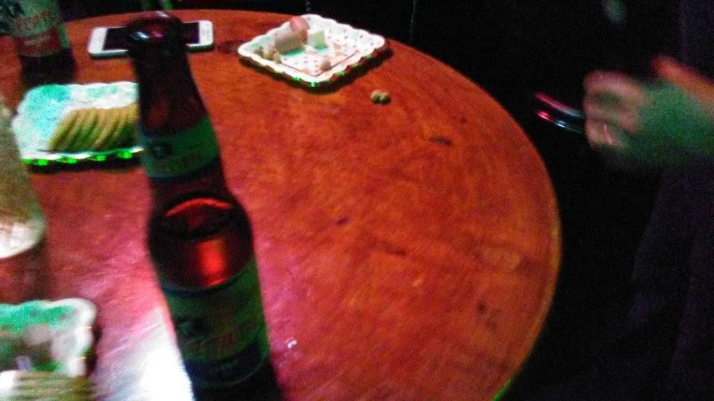 Rickys Burger Shop | restaurant | Benito Juarez 933, Romero, 21410 Tecate, B.C., Mexico | 016651223576 OR +52 665 122 3576