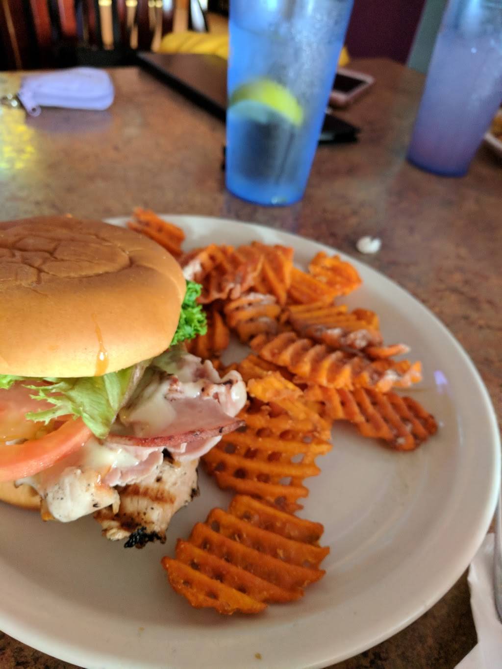 Sunset Bistro | restaurant | 1220 W Wooster St A, Bowling Green, OH 43402, USA | 4193539378 OR +1 419-353-9378