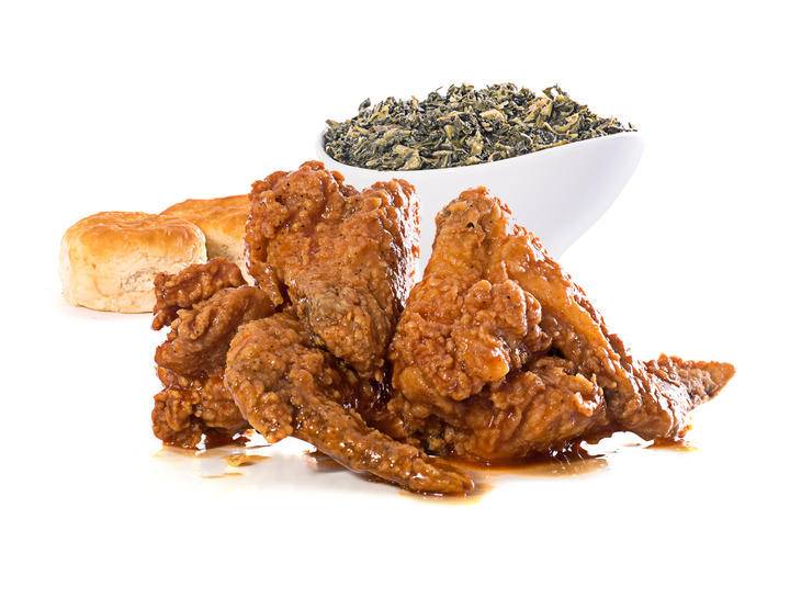 Mr. Chicken | restaurant | 5515 Warrensville Center Rd, Maple Heights, OH 44137, USA | 2166622100 OR +1 216-662-2100