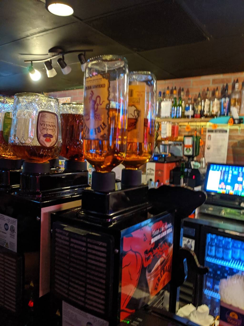Coopers Tap House | restaurant | 4185 S Robert Trail, Eagan, MN 55123, USA | 6512727846 OR +1 651-272-7846