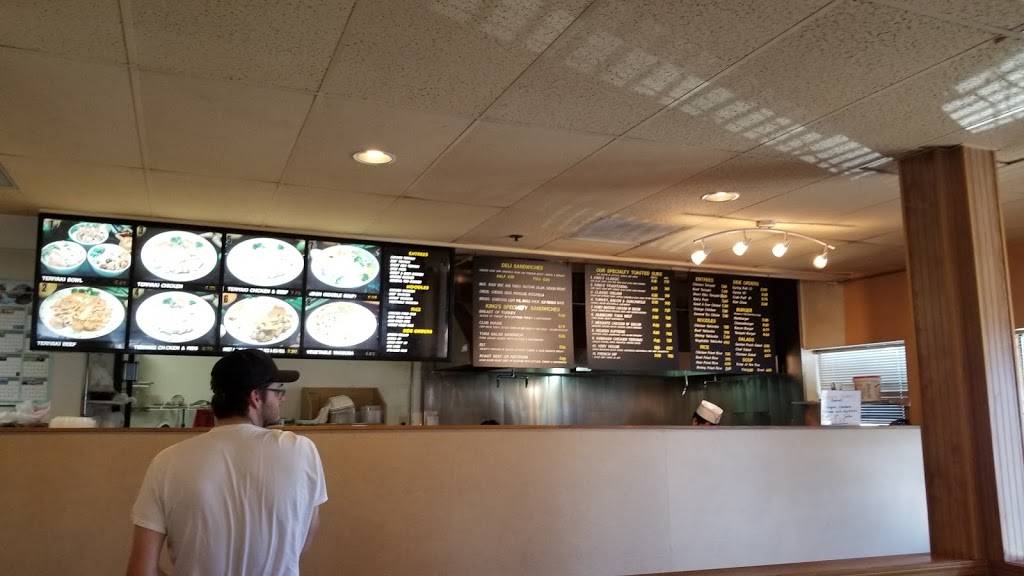 Kings Deli | meal takeaway | 2207 NE Columbia Blvd, Portland, OR 97211, USA | 5032492918 OR +1 503-249-2918