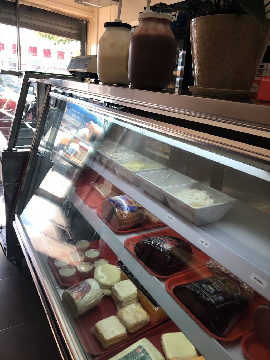 Ace Bagel Cafe Inc | bakery | 59-06 Main St, Flushing, NY 11355, USA | 7189397618 OR +1 718-939-7618