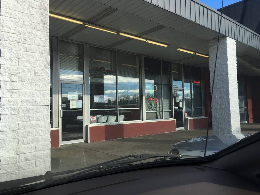 Little Wing Cafe | restaurant | 2750 Mahoning Ave #3, Warren, OH 44483, USA | 3303995896 OR +1 330-399-5896