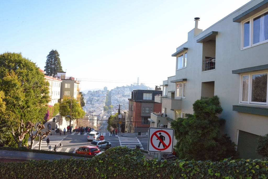 Serpentine | restaurant | 2495 3rd St, San Francisco, CA 94107, USA | 4152522000 OR +1 415-252-2000