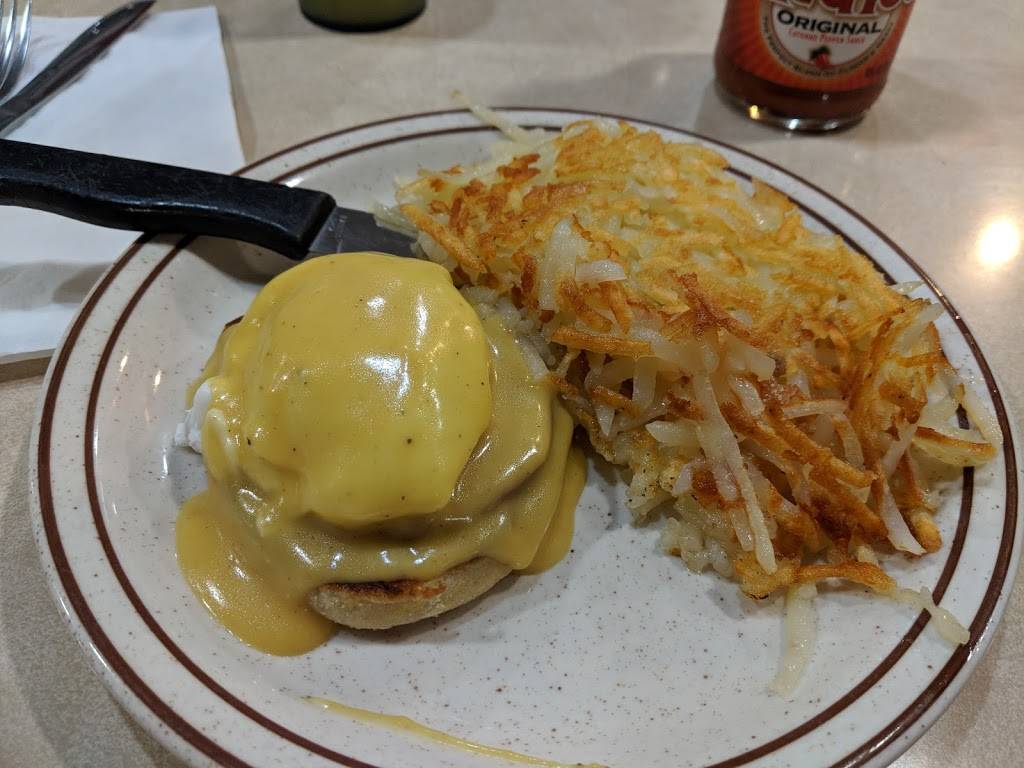 All Seasons Family Restaurant | restaurant | 510 E Rhine St, Elkhart Lake, WI 53020, USA | 9208762839 OR +1 920-876-2839