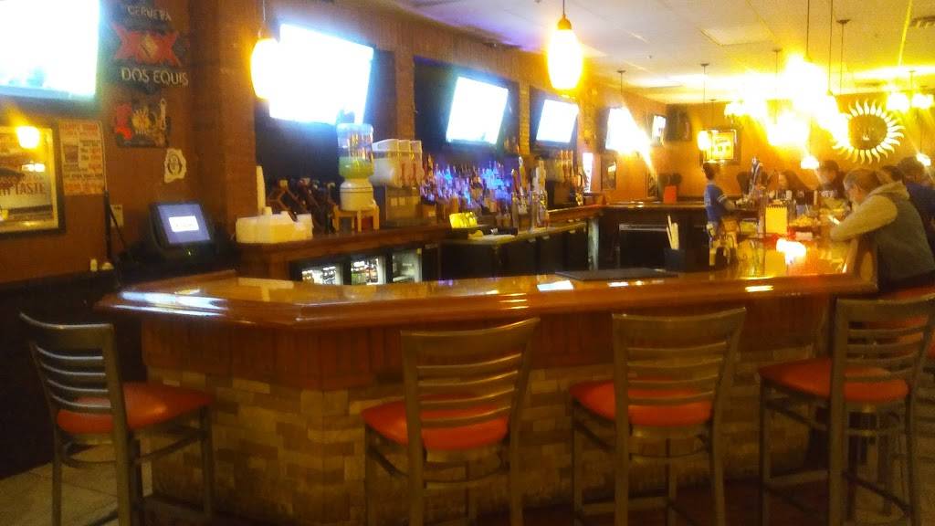 Coyote Mexican Grill & Cantina | restaurant | 8335 Tanglewood Square t-7, Chagrin Falls, OH 44023, USA | 4405430454 OR +1 440-543-0454