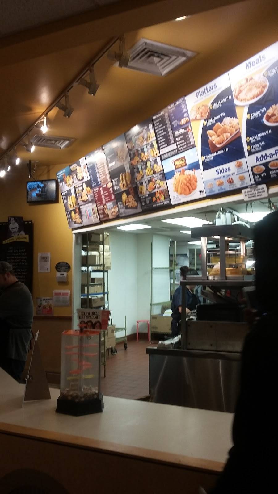 Long John Silvers | restaurant | 5501 Ritchie Hwy, Brooklyn, MD 21225, USA | 4106091237 OR +1 410-609-1237