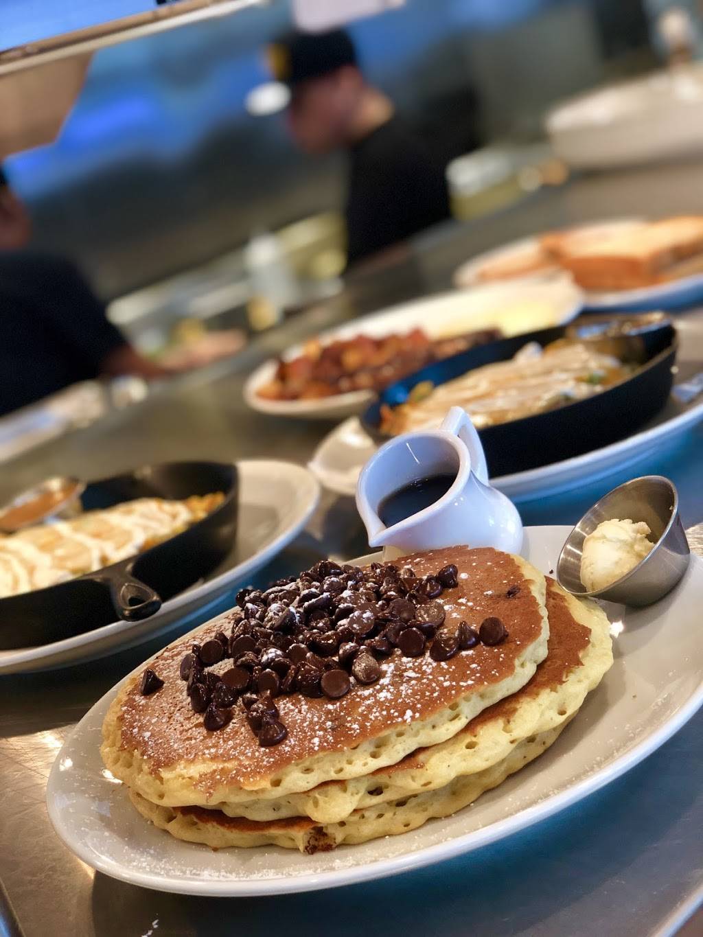 Yolk - Monument Circle | cafe | 111 Monument Circle #100 Corner of Pennsylvania &, E Ohio St, Indianapolis, IN 46204, USA | 3179833222 OR +1 317-983-3222