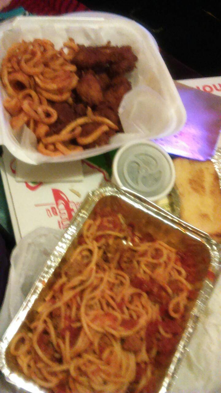 Pizza Castle | restaurant | 3256 W 55th St, Chicago, IL 60632, USA | 7737761075 OR +1 773-776-1075