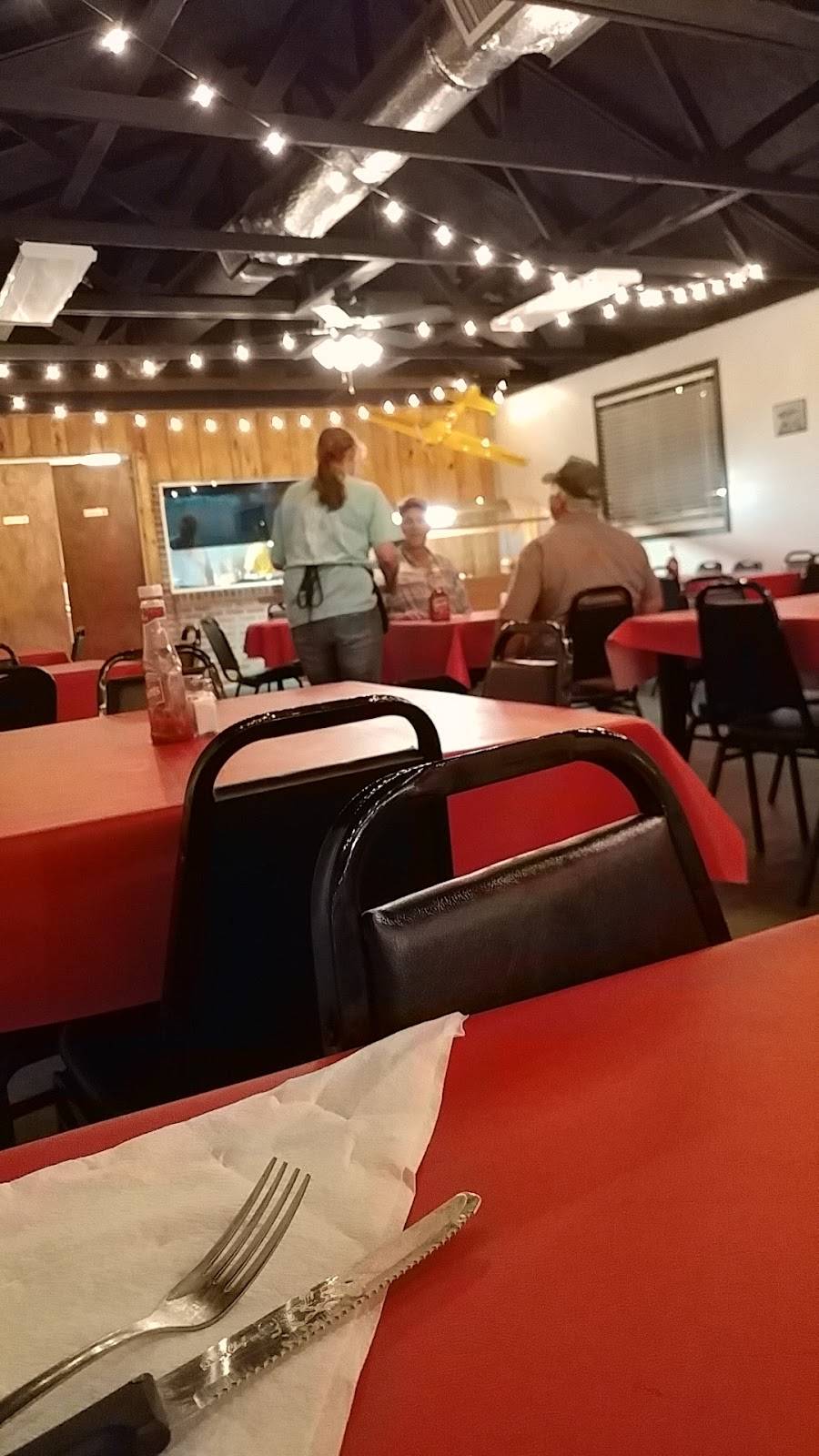 County Line Steak House | restaurant | 10101 Co Rd 2410, Philadelphia, MS 39350, USA | 6013891040 OR +1 601-389-1040