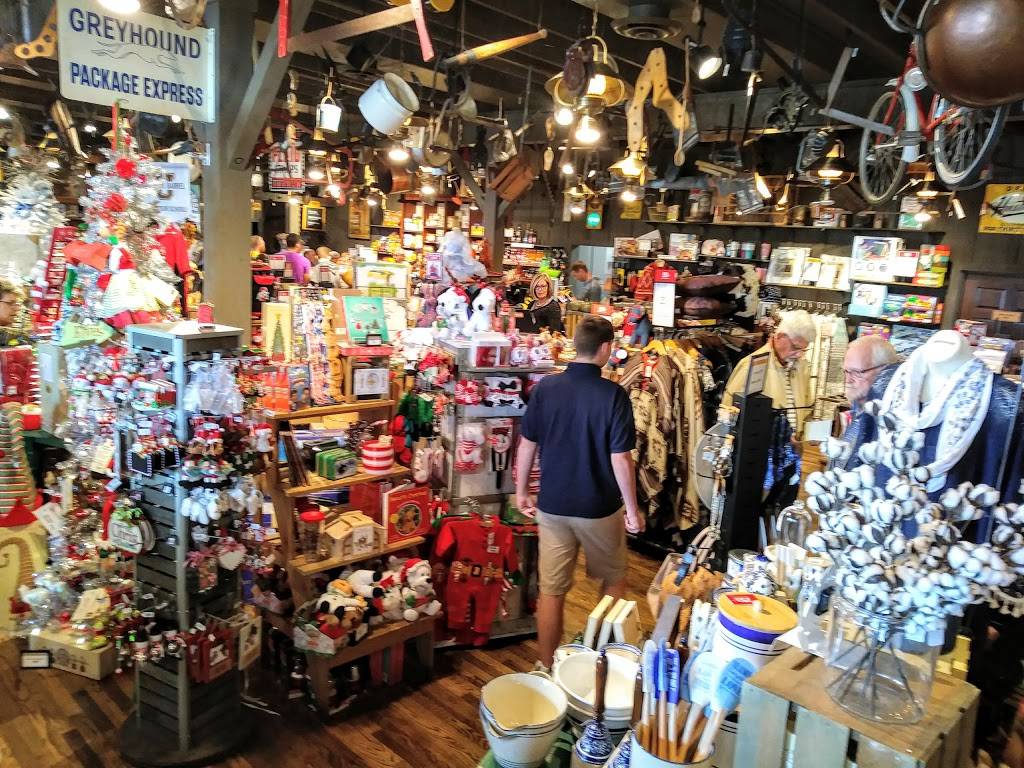 Cracker Barrel Old Country Store | restaurant | 6940 Sunset Strip Ave NW, North Canton, OH 44720, USA | 3309661144 OR +1 330-966-1144