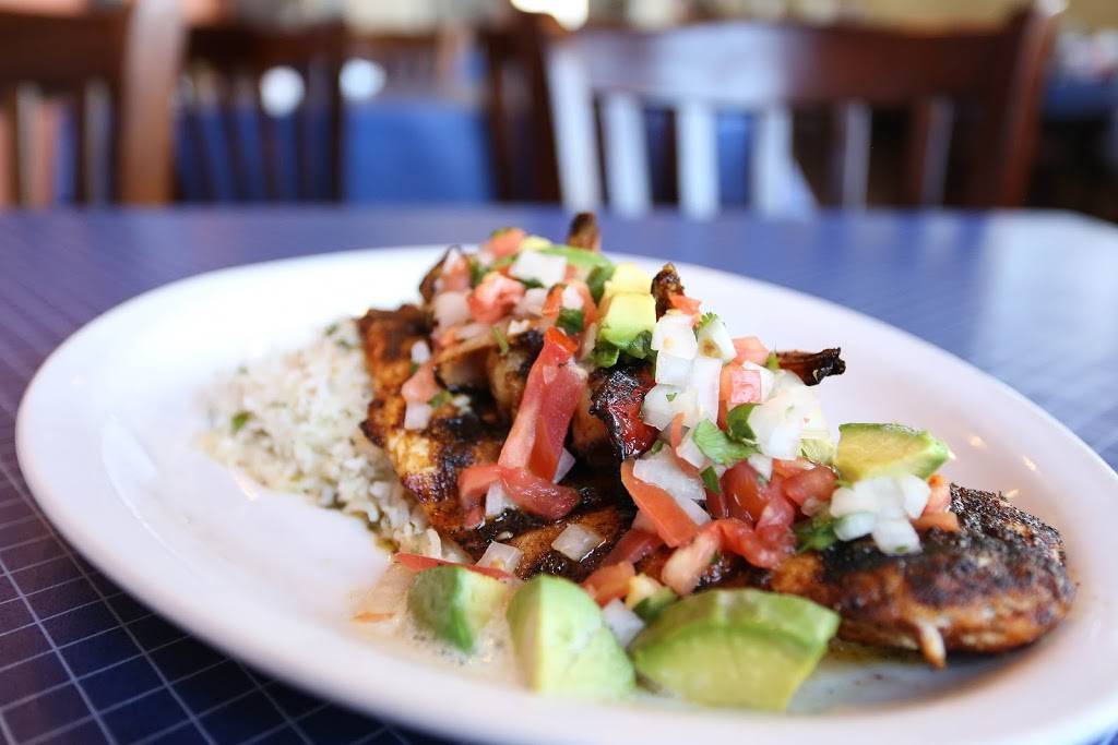 Dos Rios Mexican Bar & Grill | restaurant | 1281 N Academy Ave, New Braunfels, TX 78130, USA | 8306099556 OR +1 830-609-9556