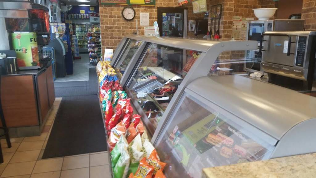 Subway | restaurant | 1955 W Cermak Rd, Chicago, IL 60608, USA | 7735231472 OR +1 773-523-1472