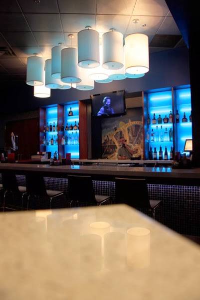 House of Comedy | night club | 408 E Broadway, Bloomington, MN 55425, USA | 9528588558 OR +1 952-858-8558