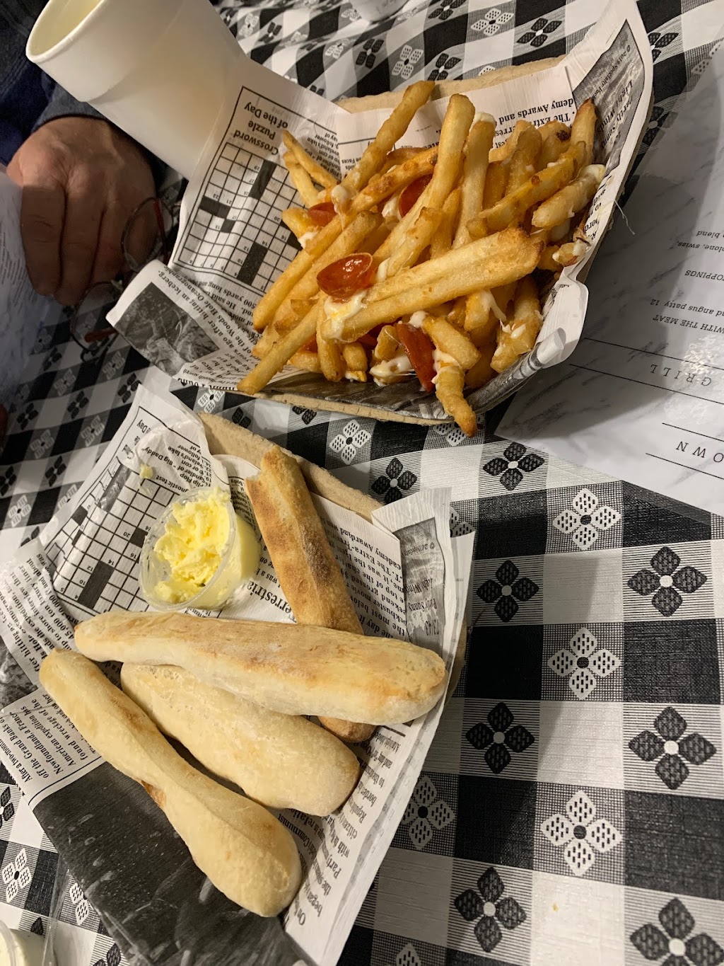 Sour Robs | restaurant | 320 Old Hwy 99W, Maxwell, CA 95955, USA | 5304382485 OR +1 530-438-2485