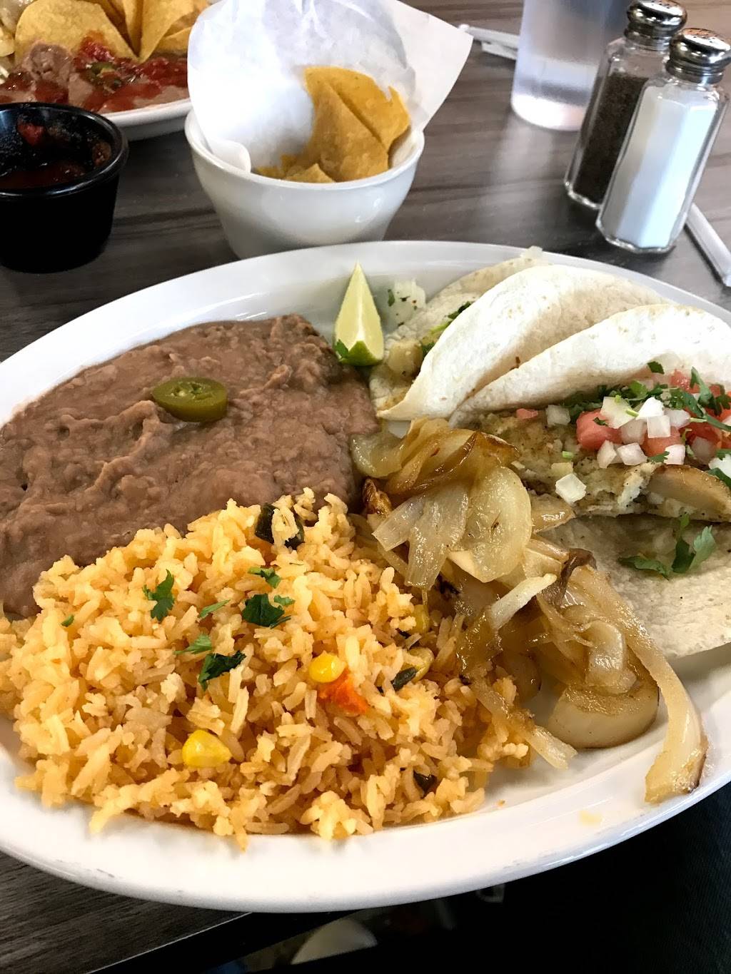 Jose’s Tacos | restaurant | 2518 Market St, Detroit, MI 48207, USA | 3136381782 OR +1 313-638-1782