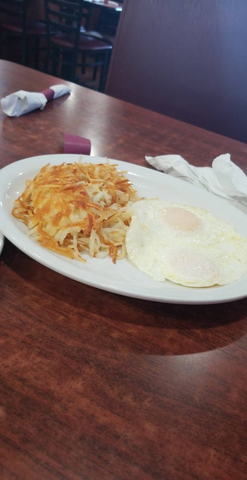 Dinos Diner | restaurant | 3027 E 10th St, Trenton, MO 64683, USA | 6603595566 OR +1 660-359-5566