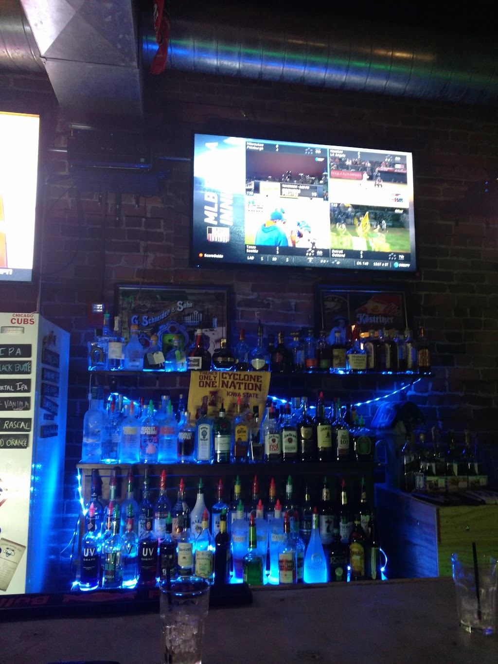 1892 Beer House | restaurant | 142 W Broadway, Council Bluffs, IA 51503, USA | 7122569700 OR +1 712-256-9700