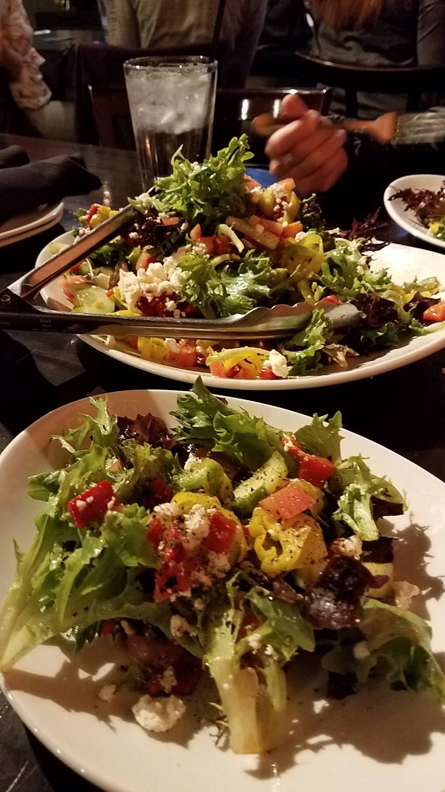 SLYCE coal fired pizza company | restaurant | 127 N Main St, Wauconda, IL 60084, USA | 8474698840 OR +1 847-469-8840