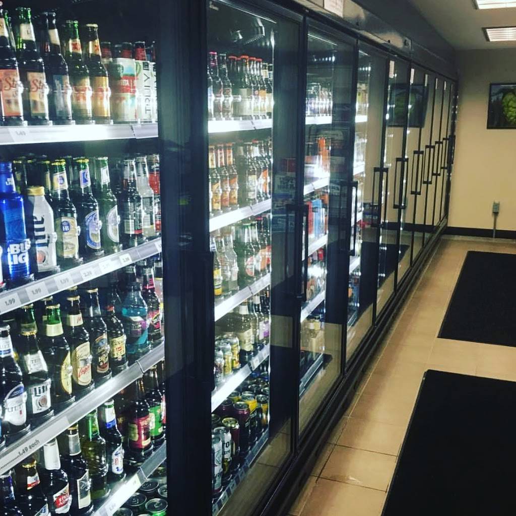 The Corner Sub Shop | restaurant | 3420 Perry Hwy, New Castle, PA 16101, USA | 7242026326 OR +1 724-202-6326