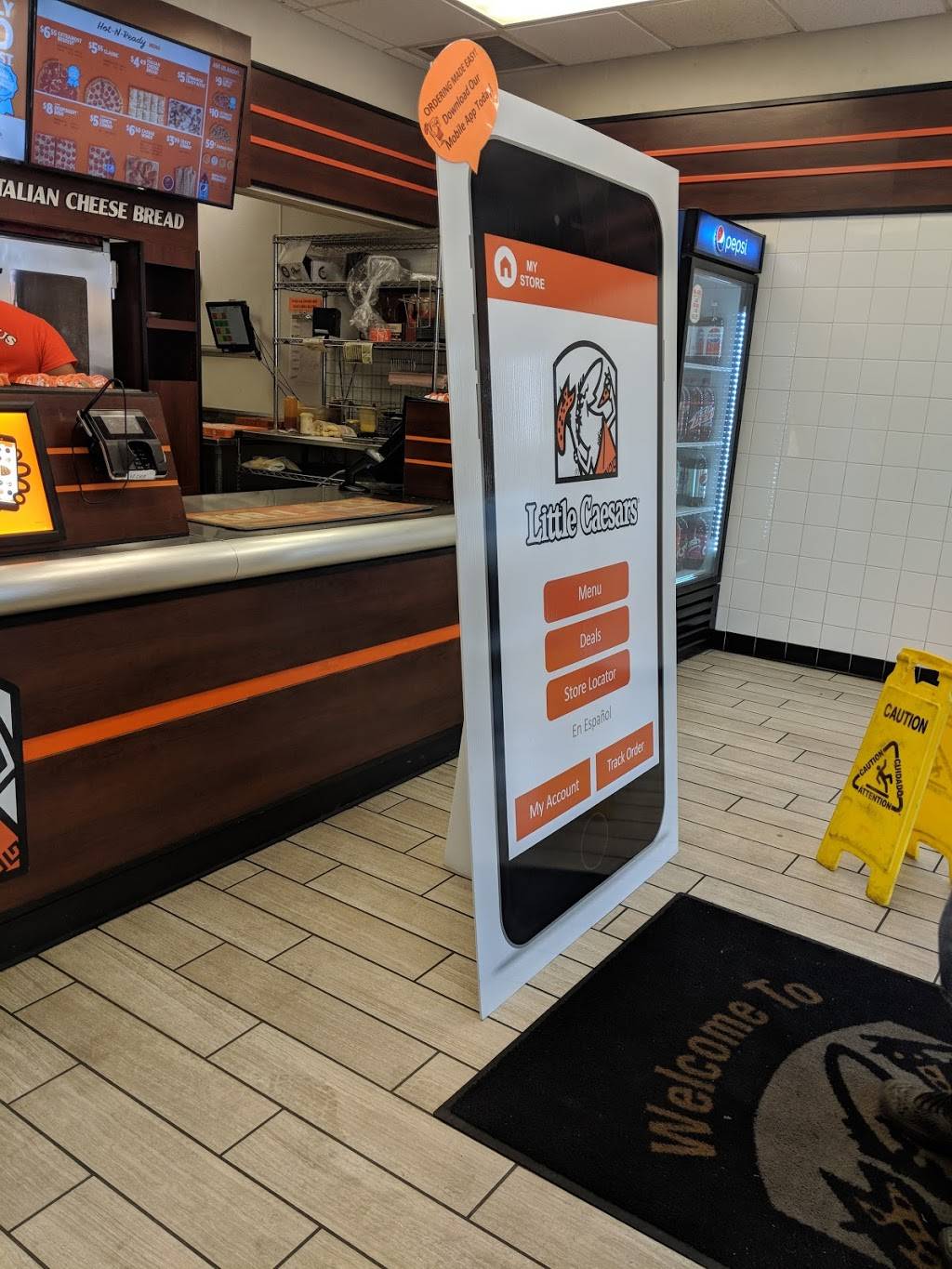 Little Caesars Pizza | meal takeaway | 1281 W Henderson Ave, Porterville, CA 93257, USA | 5597839885 OR +1 559-783-9885