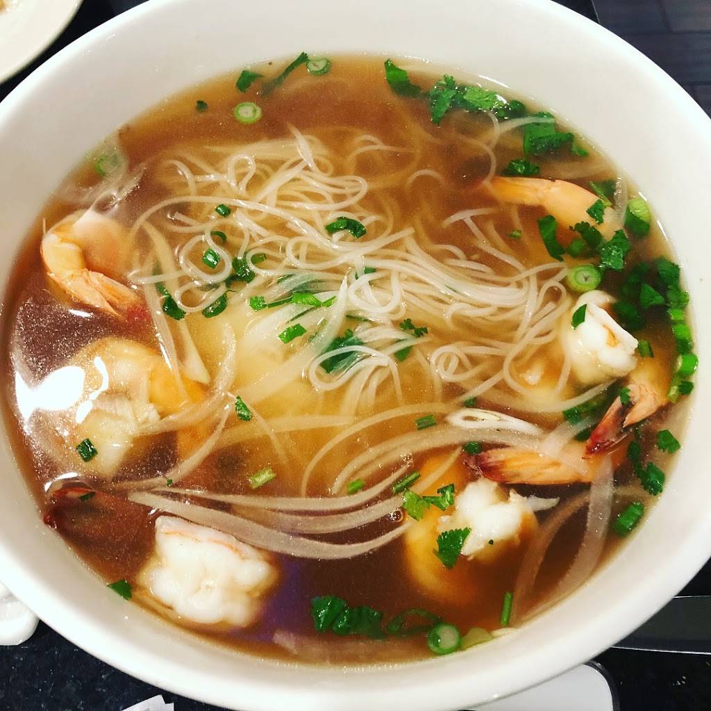 Pho Roswell | restaurant | 640 W Crossville Rd, Roswell, GA 30075, USA | 7702991549 OR +1 770-299-1549