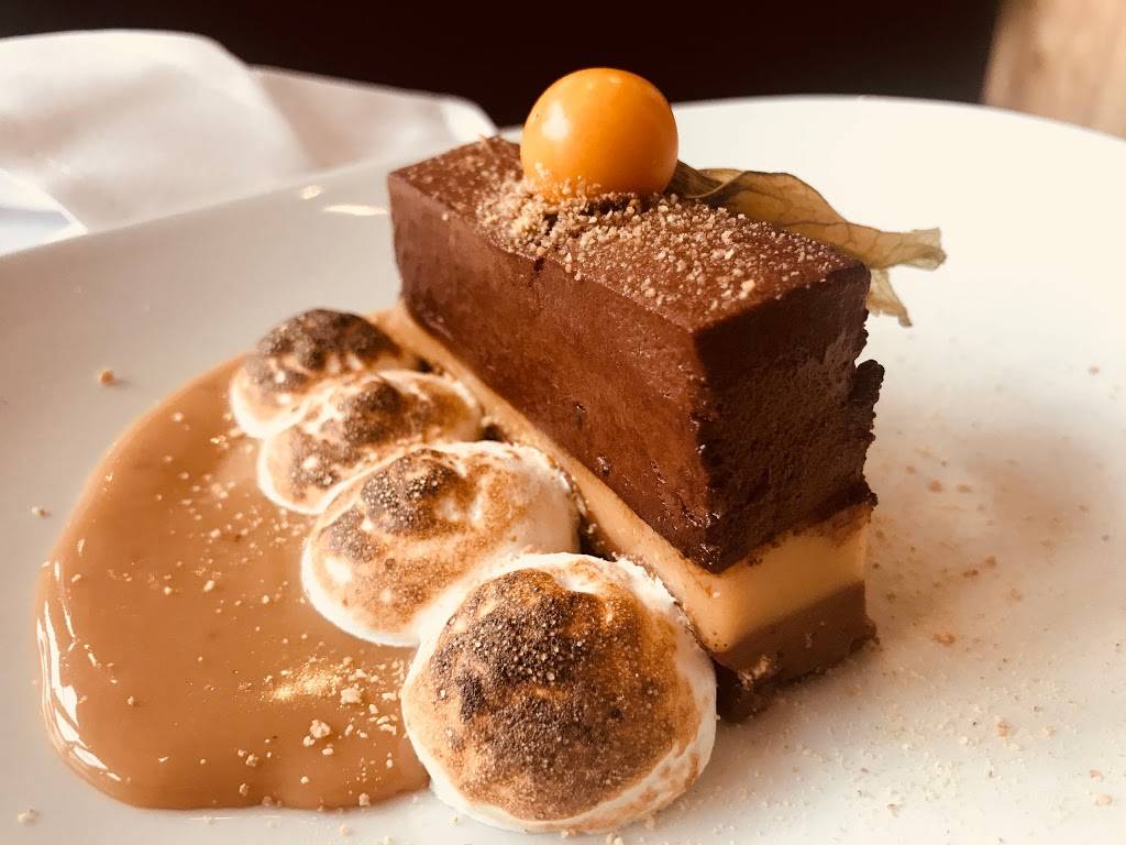 Gezellig | restaurant | 337 Richmond Rd, Ottawa, ON K2A 0E7, Canada | 6136809086 OR +1 613-680-9086