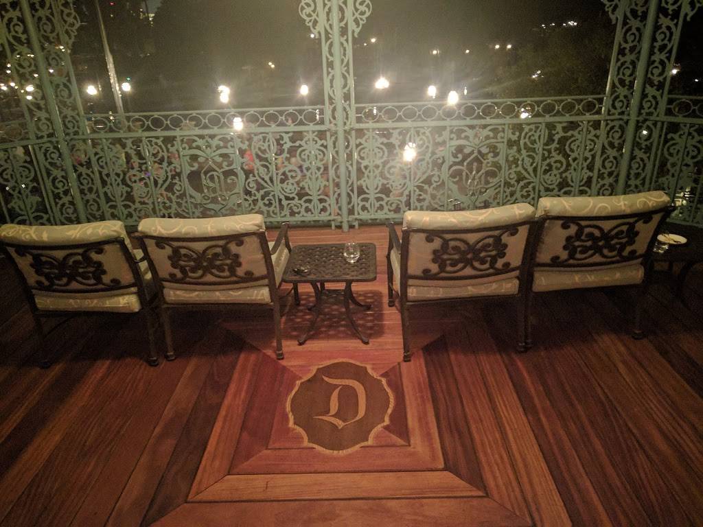 21 Royal | restaurant | 1313 S Disneyland Dr, Anaheim, CA 92802, USA | 7145205060 OR +1 714-520-5060