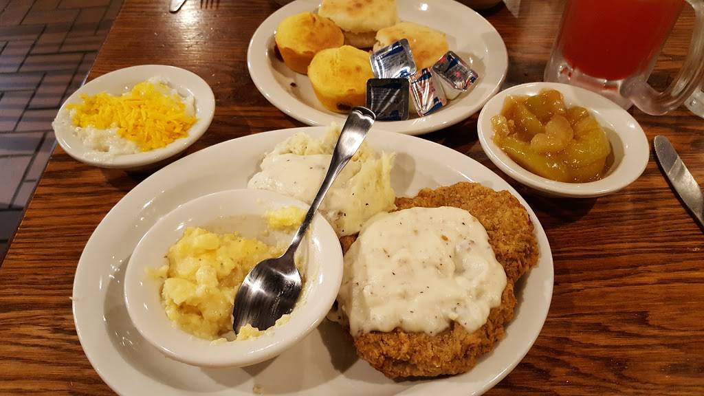 Cracker Barrel Old Country Store | restaurant | 30405 Cracker Crossing, Brooksville, FL 34602, USA | 3527993101 OR +1 352-799-3101