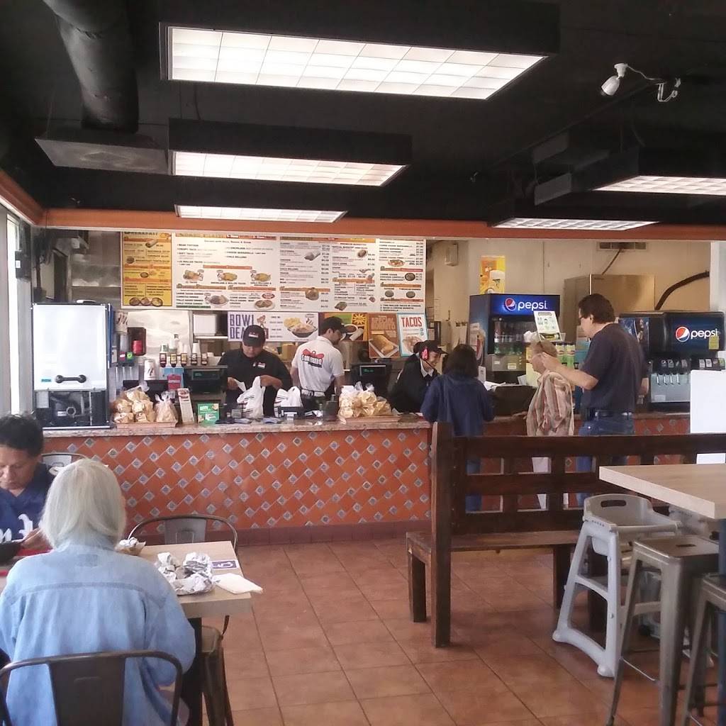 Sombrero Mexican Food | restaurant | 6178 Mission Gorge Rd, San Diego, CA 92120, USA | 6192838883 OR +1 619-283-8883