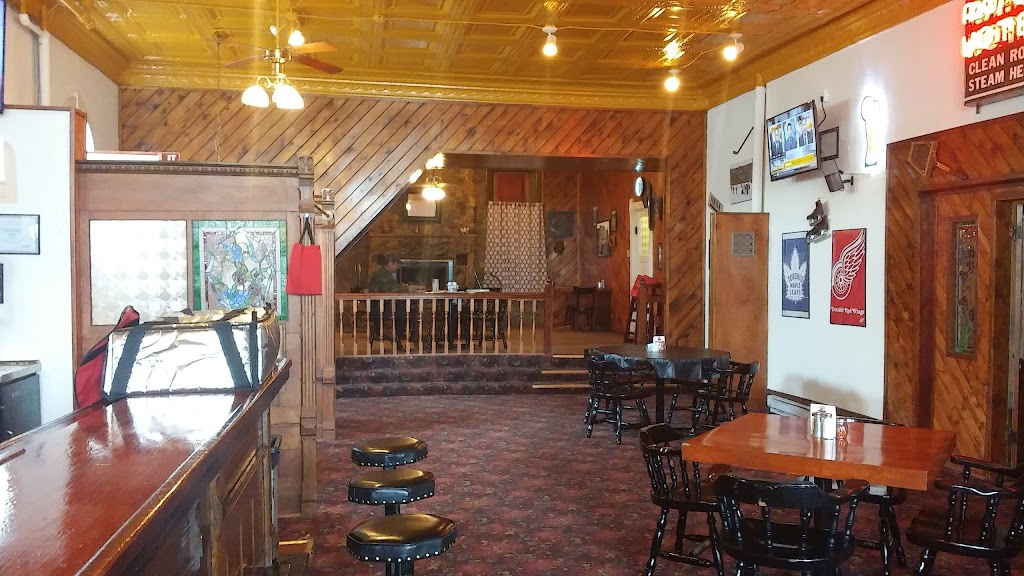 Brunos Pizza & Wings | restaurant | 133 Cook Ave, Raton, NM 87740, USA | 5754459512 OR +1 575-445-9512