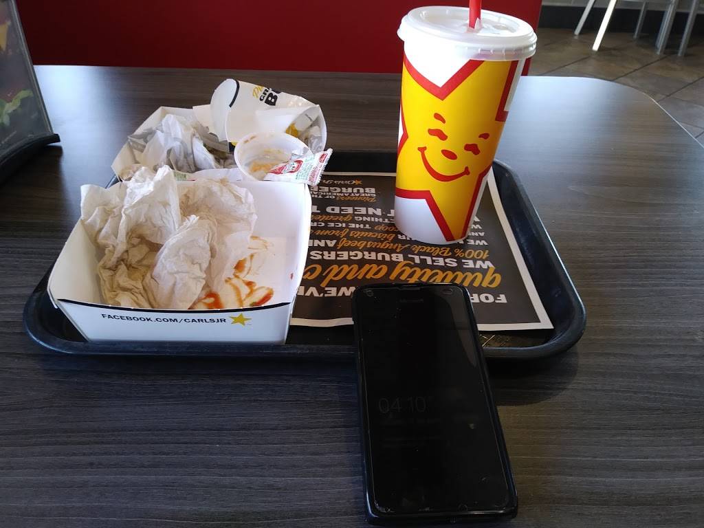 Carls Jr. | restaurant | 620 W Foothill Blvd, Rialto, CA 92376, USA | 9098752650 OR +1 909-875-2650