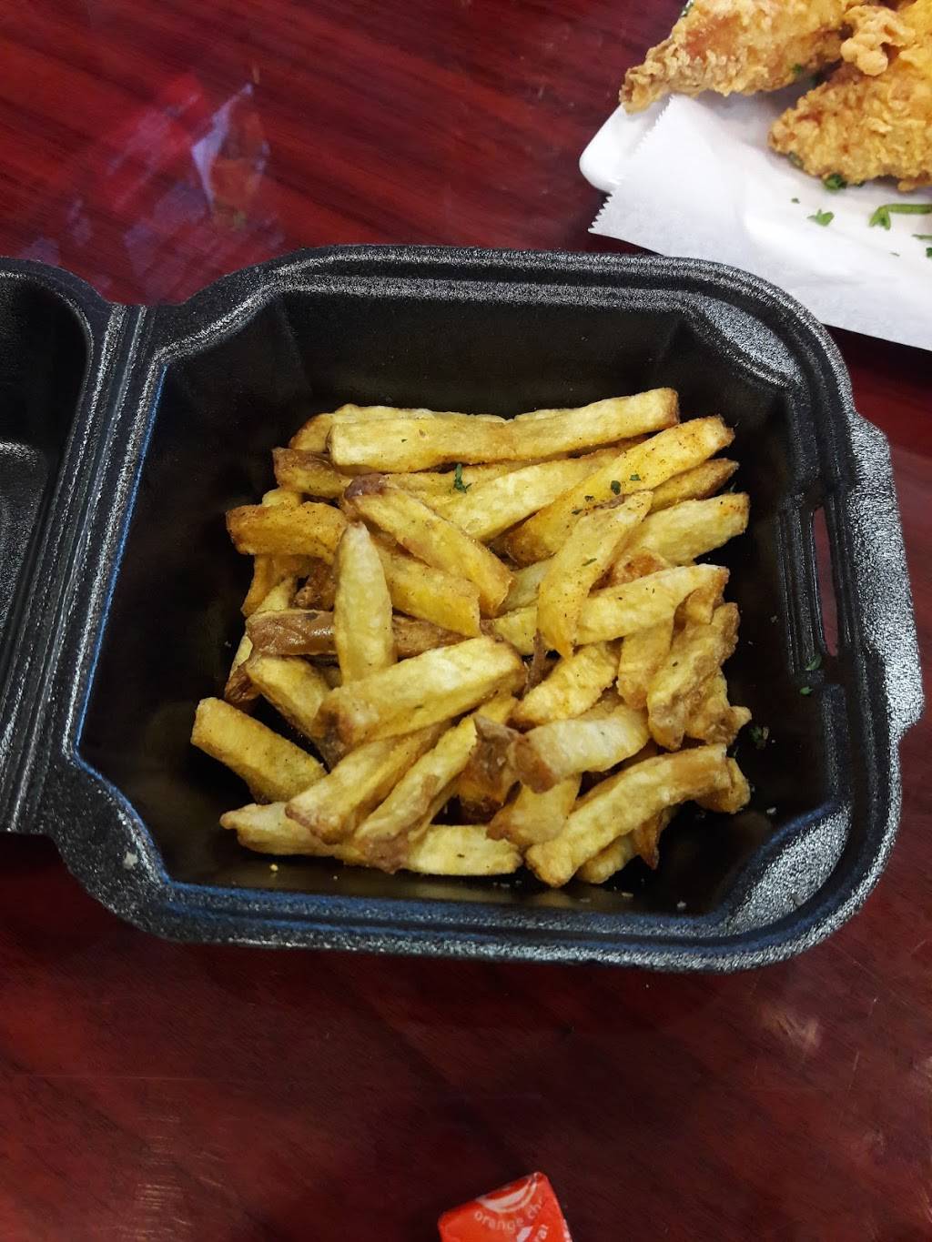 Jus Grill | restaurant | 5927 Almeda Rd Ste G, Houston, TX 77004, USA | 8326324950 OR +1 832-632-4950