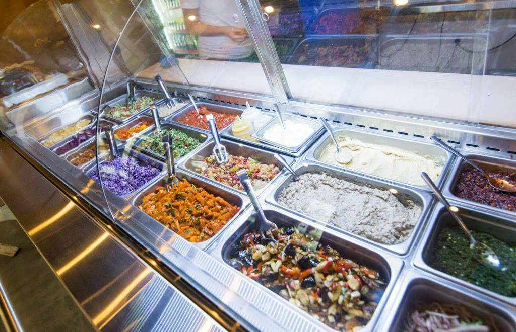 Maison Chickpea | restaurant | 2362 46e Avenue, Lachine, QC H8T 2P3, Canada | 5144200505 OR +1 514-420-0505