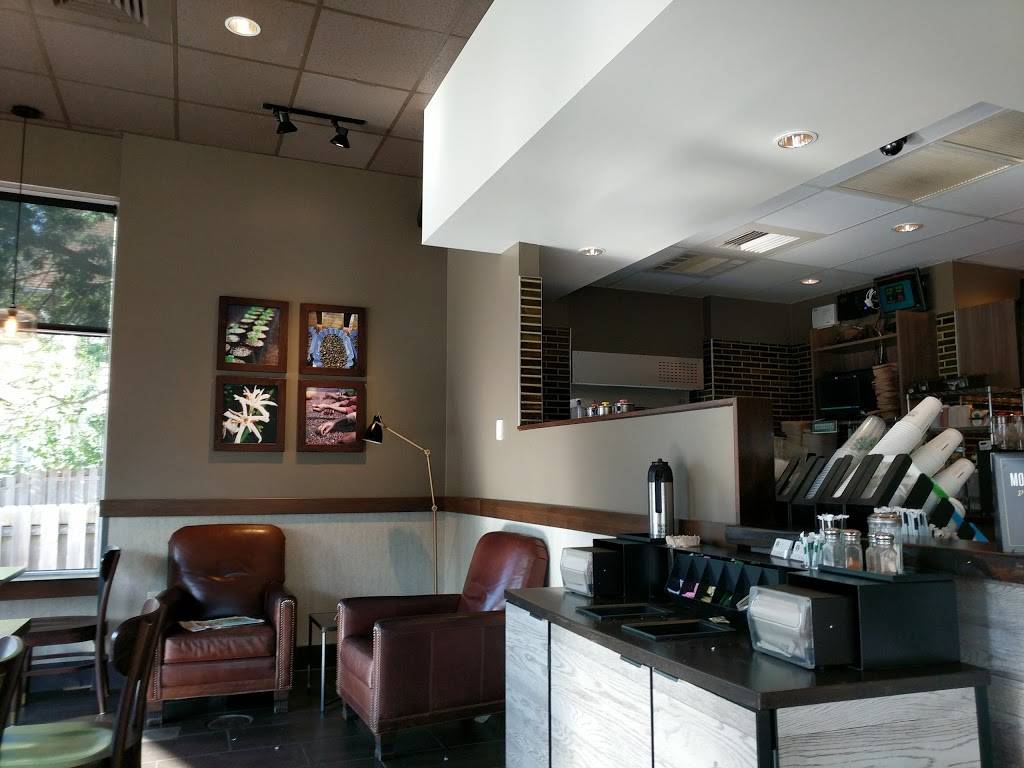 Starbucks | cafe | 2110 E Oklahoma Ave, Milwaukee, WI 53207, USA | 4144861407 OR +1 414-486-1407