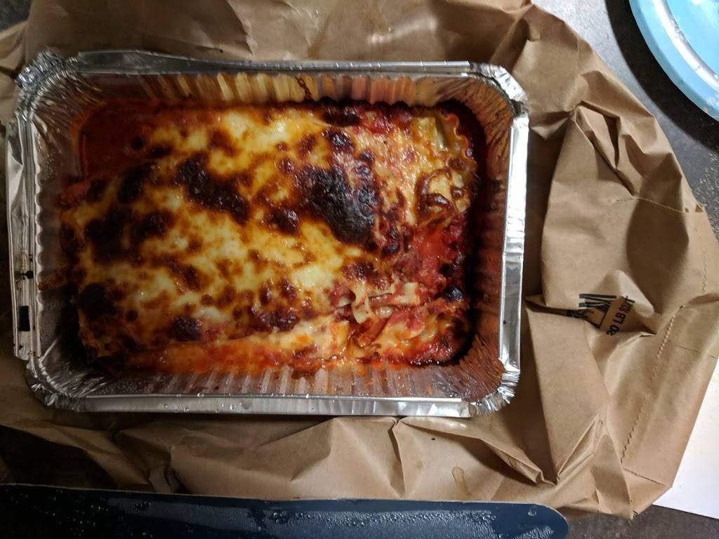 Mama Mias Germantown | restaurant | N112W16344 Mequon Rd, Germantown, WI 53022, USA | 2622422340 OR +1 262-242-2340