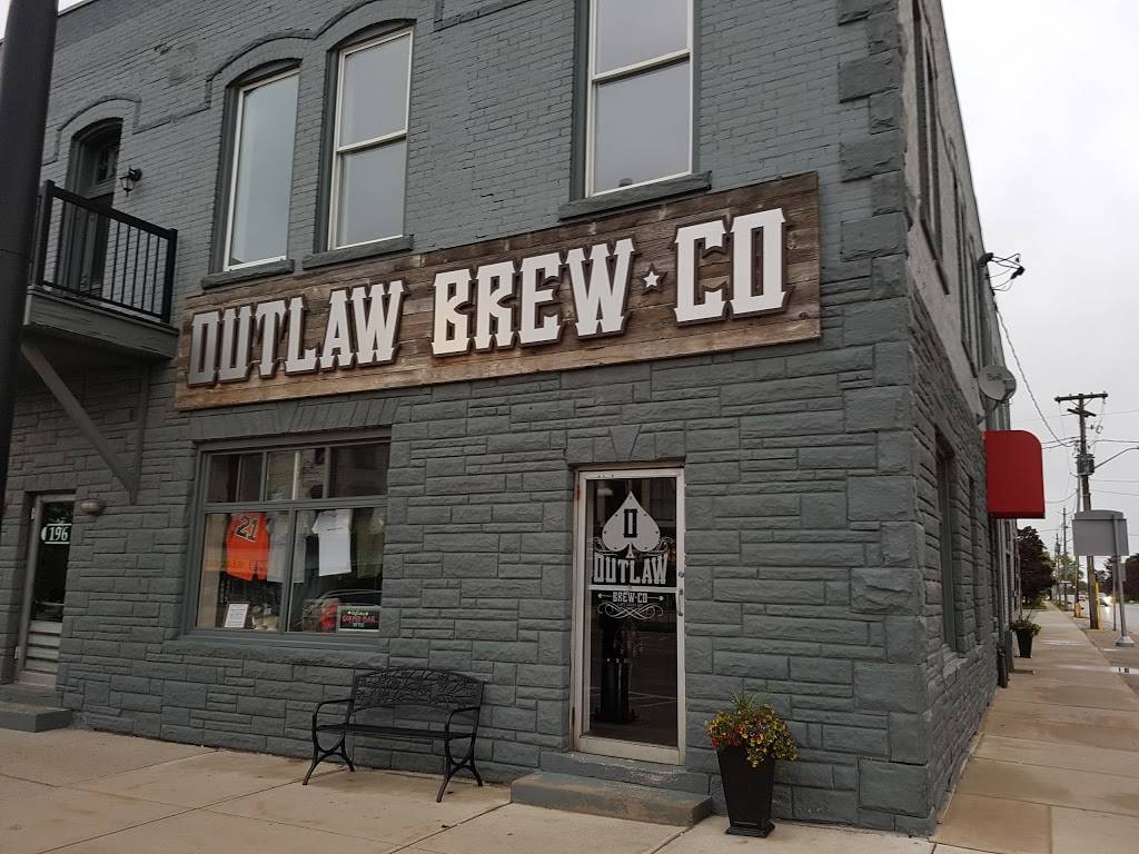 Outlaw Brew Co | restaurant | 196 High St, Southampton, ON N0H 2L0, Canada | 5197971515 OR +1 519-797-1515