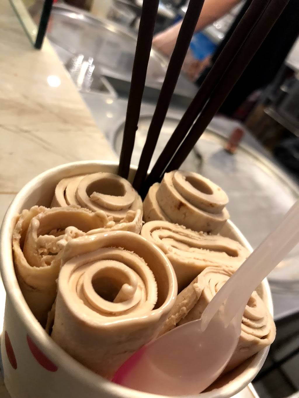 PokéBowl Station + Snow & Cream | cafe | 2037 86th St, Brooklyn, NY 11214, USA | 7187955828 OR +1 718-795-5828