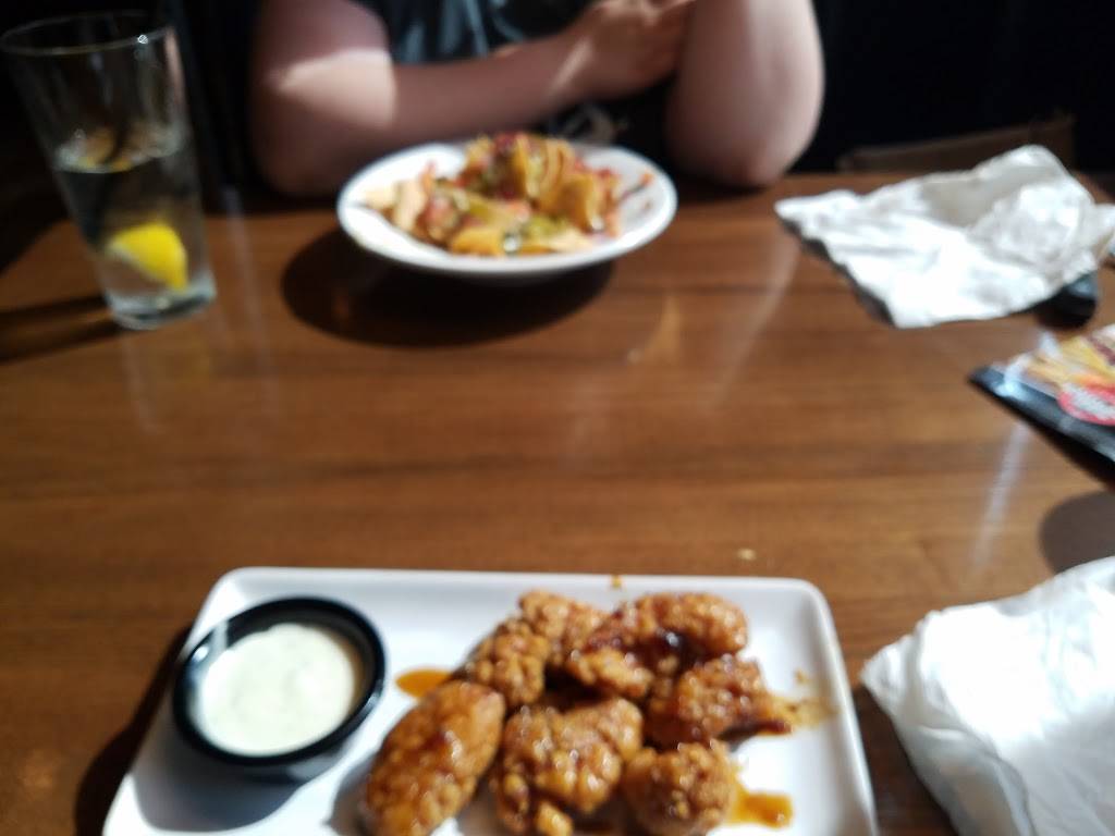 TGI Fridays | restaurant | 111 East Tevis St, Winchester, VA 22601, USA | 5407223059 OR +1 540-722-3059