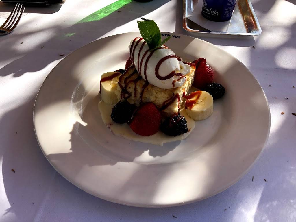 Gulfstream | restaurant | 850 Avocado Ave, Newport Beach, CA 92660, USA | 9497180188 OR +1 949-718-0188