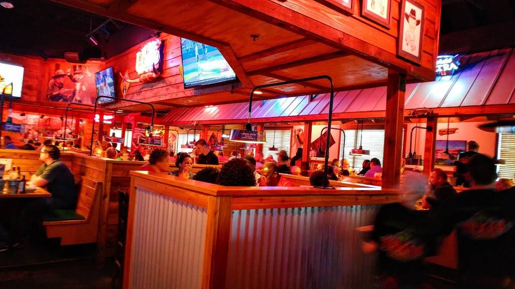 Texas Roadhouse | restaurant | 207 Commerce Dr, Elizabethtown, KY 42701, USA | 2707378801 OR +1 270-737-8801