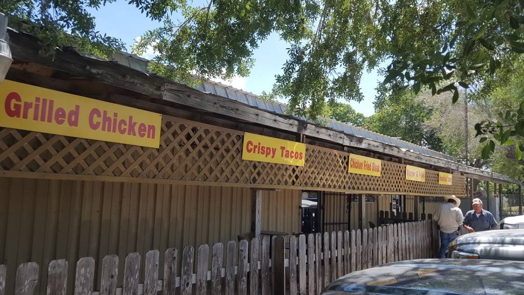 Stumps Steak House Grill | restaurant | 15245 FM471, San Antonio, TX 78253, USA | 2106883402 OR +1 210-688-3402