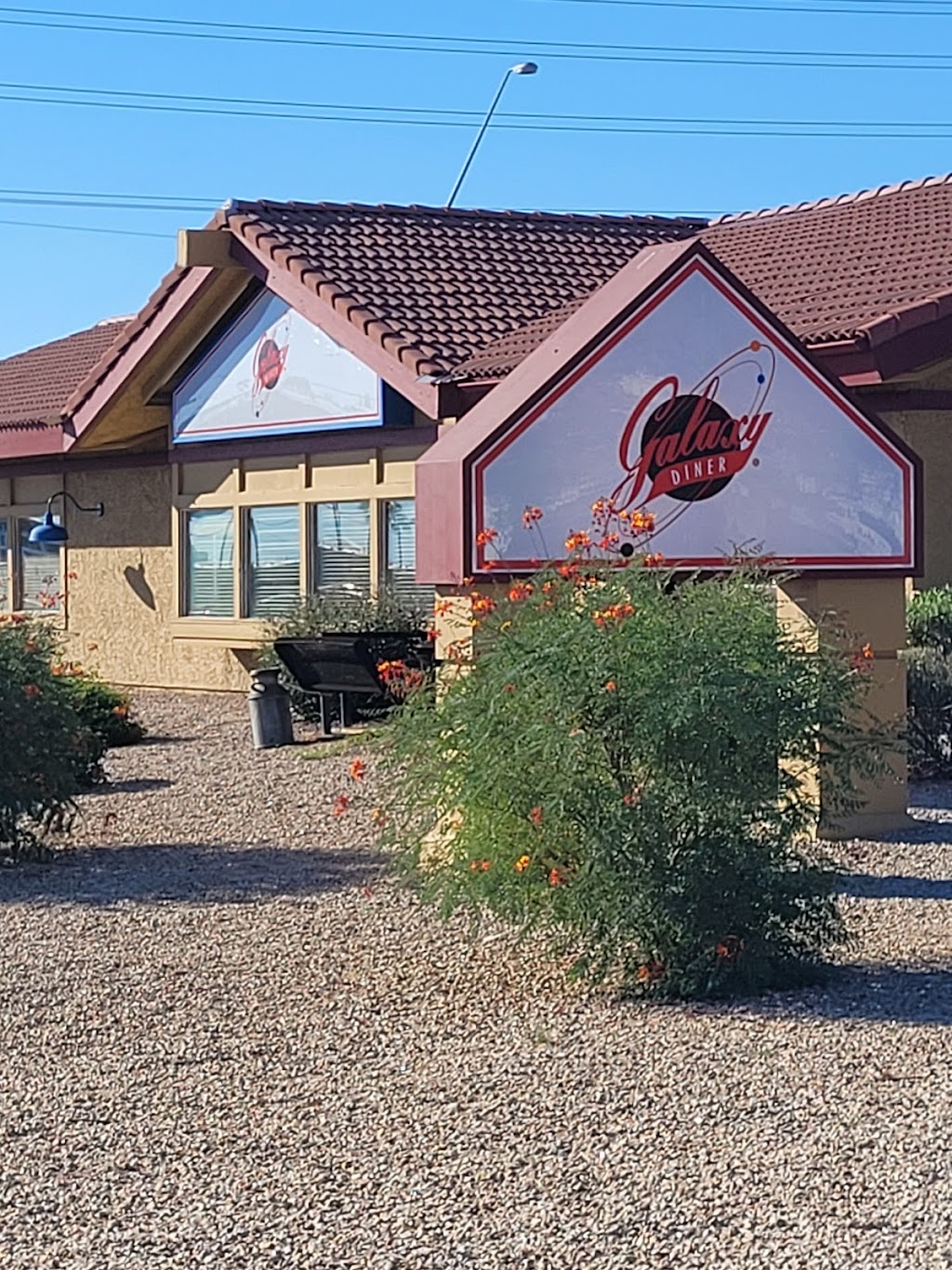 Galaxy Diner | restaurant | 6810 E Main St, Mesa, AZ 85207, USA | 4809853403 OR +1 480-985-3403