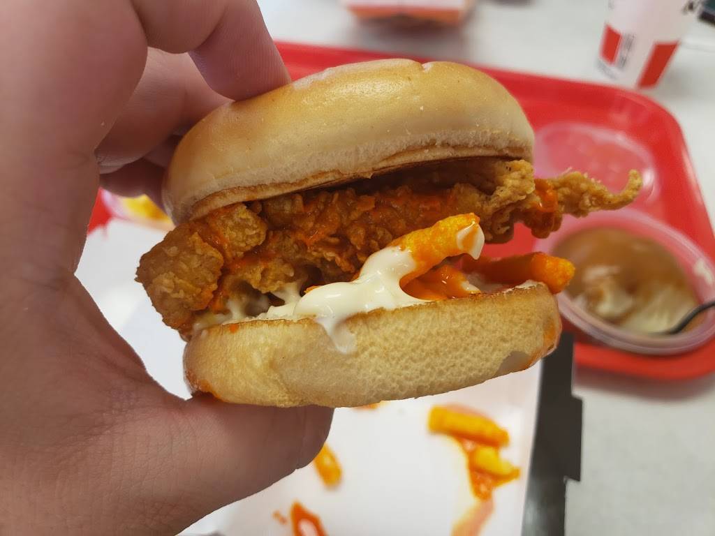 KFC | restaurant | 14430 Dellwood Dr N, Baxter, MN 56425, USA | 2188291345 OR +1 218-829-1345