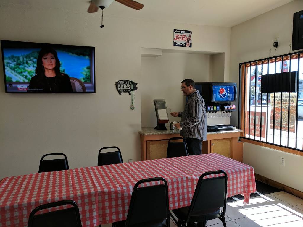 TWINS SMOKEHOUSE BBQ | restaurant | 1555 W Willow St, Long Beach, CA 90810, USA | 5624274800 OR +1 562-427-4800