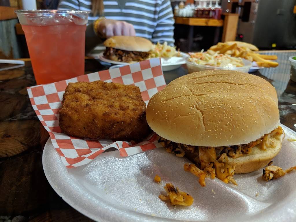 Petes Gourmet BBQ | restaurant | 6852 Forest Hill Blvd, Greenacres, FL 33413, USA | 5618122189 OR +1 561-812-2189