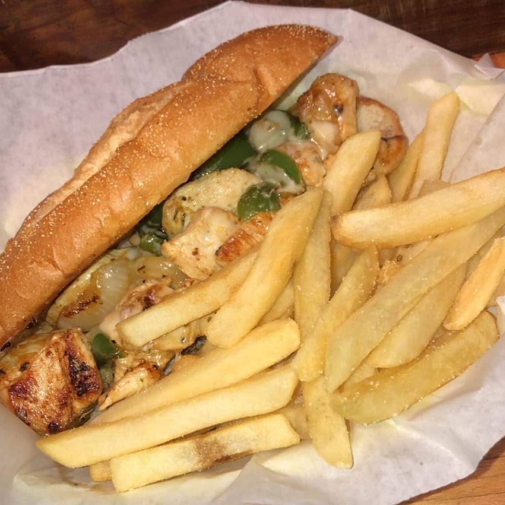 Countryside Grill | restaurant | 7460 Stemley Bridge Rd, Talladega, AL 35160, USA | 2562687383 OR +1 256-268-7383