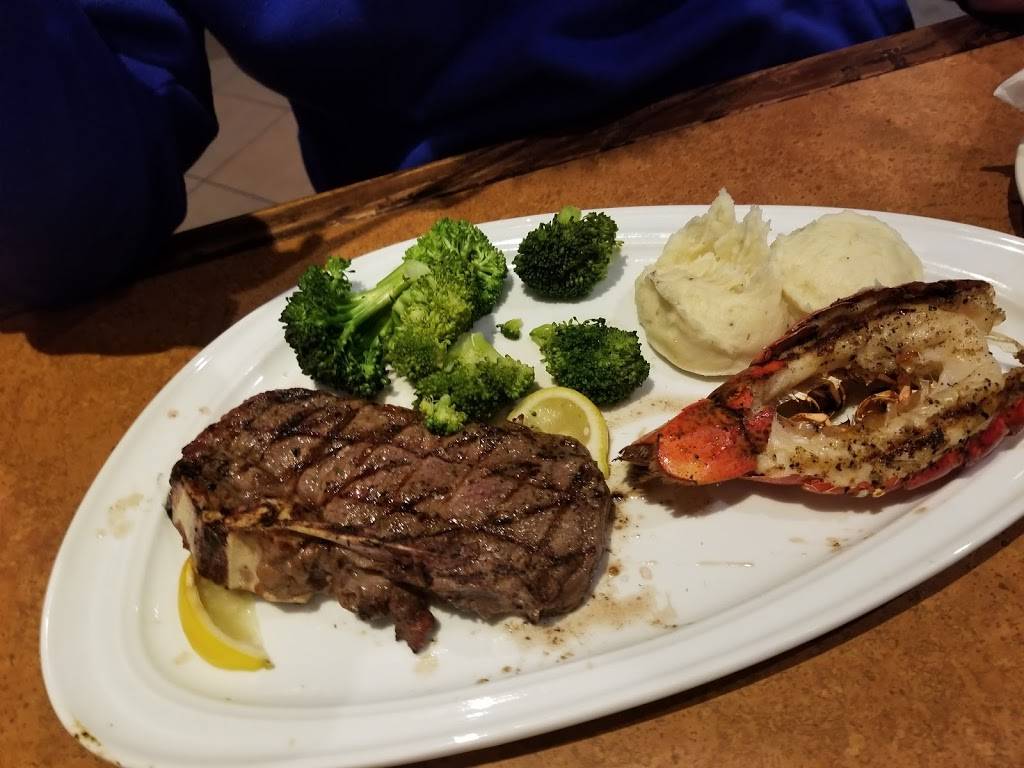 TGI Fridays | restaurant | 280 Marsh Ave, Staten Island, NY 10314, USA | 7189827801 OR +1 718-982-7801