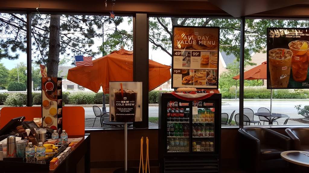 Dunkin Donuts | cafe | 980 Harlem Ave #23, Glenview, IL 60025, USA | 8477241600 OR +1 847-724-1600